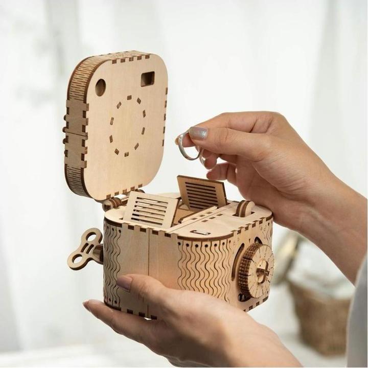 Immagine prodotto Robotime Scrigno del tesoro