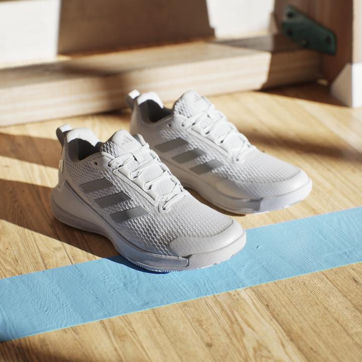 Immagine prodotto adidas Novaflight 2 W (39 1/3)