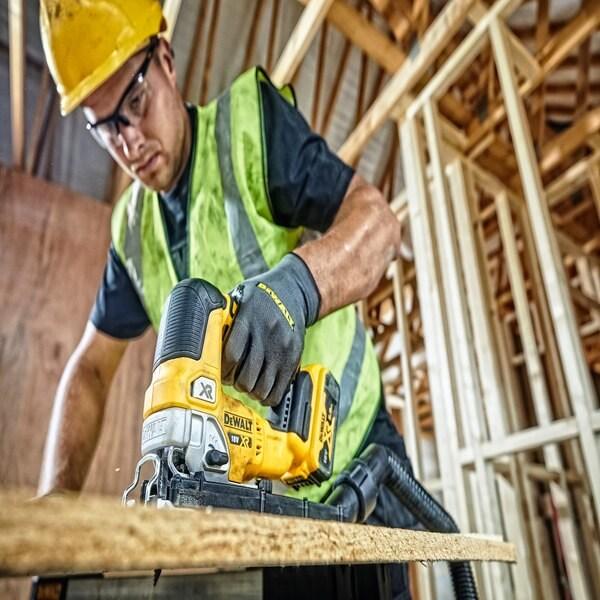Image du produit DeWalt DCS334P2-QW Scie sauteuse électrique 3200 SPM