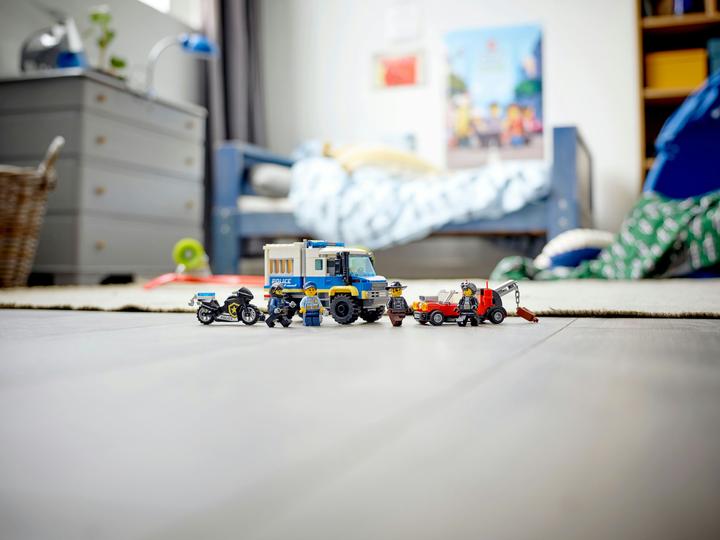 Produktbild LEGO Polizei Gefangenentransporter (60276, LEGO City, LEGO Seltene Sets)