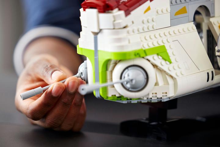 Actual product image LEGO UCS Republic Gunship (75309, LEGO Star Wars, LEGO Rare Sets)