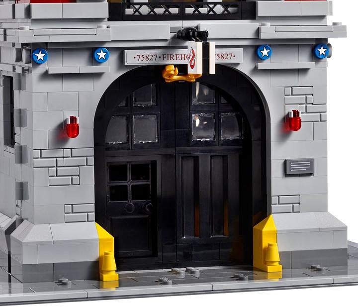 Actual product image LEGO Ghostbusters - Fire Brigade Headquarters (75827, LEGO Rare Sets)