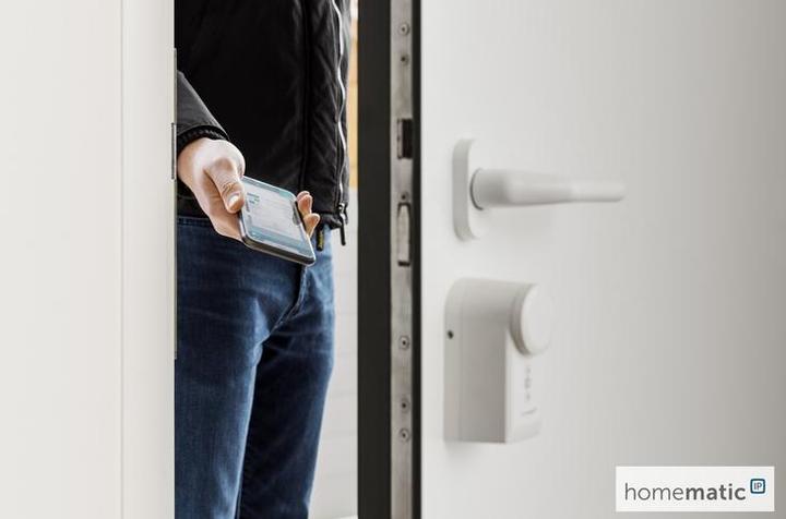 Image du produit EQ-3 Homematic IP Smart Home Starter Set Mini accès, serrure électronique de porte, Smart Lock à (Smartphone, Clé)