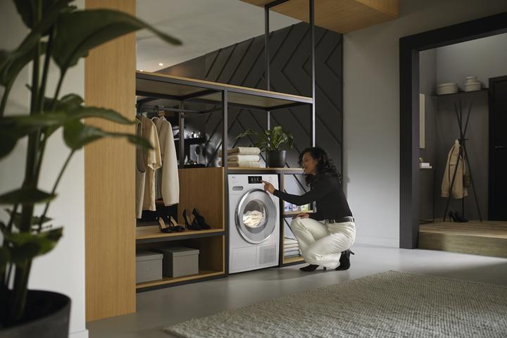 Immagine prodotto Miele TWV 700-80 CH Passion (9 kg, A sinistra, Spina CH)