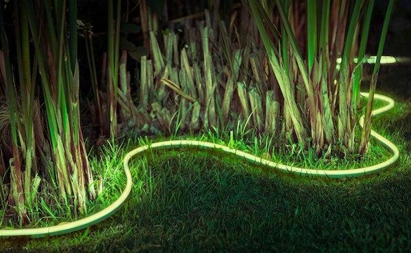 Produktbild Philips Hue Outdoor Erweiterung (RGB, Kaltweiss, Warmweiss, 500 cm, Outdoor)