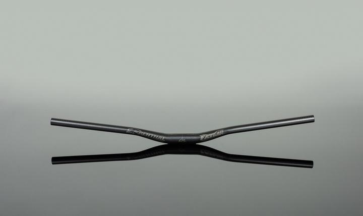 Actual product image Renthal V3 Fatbar Lite Riser Handlebar, 31.8, 760x10mm, black (31.80 mm)
