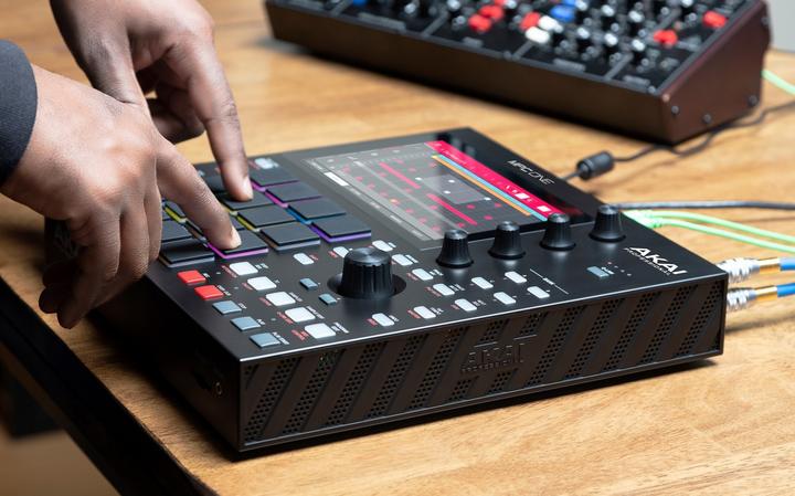 Actual product image Akai Professional MPC One