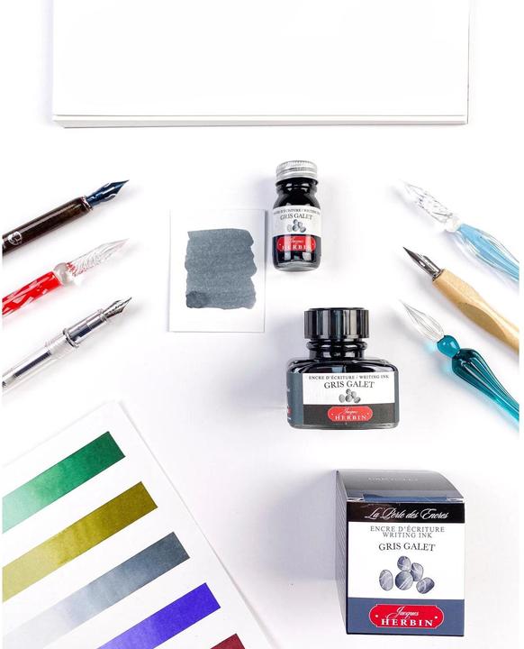 Actual product image Herbin bottle of fountain p en ink 10ml Iris sag (Inkwell)