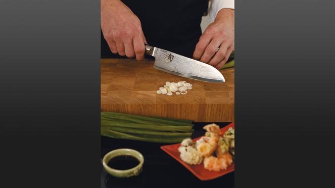 Actual product image Kai Chopping block