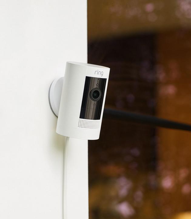 Produktbild Ring Stick Up Cam Plug In (1080 x 720 Pixels)