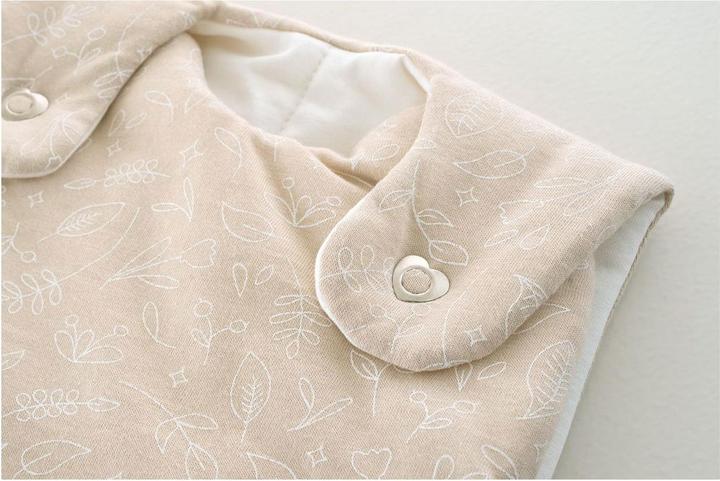 Produktbild Träumeland Baby-Ganzjahresschlafsack Garden Grösse 68/74 (62 cm, 2.5 TOG, Ganzjahr)
