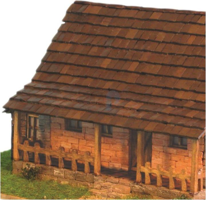 Actual product image Block Cuit. 3D Ceramic Model Kit -Old Farmhouse (26 x 14 x 22 cm)