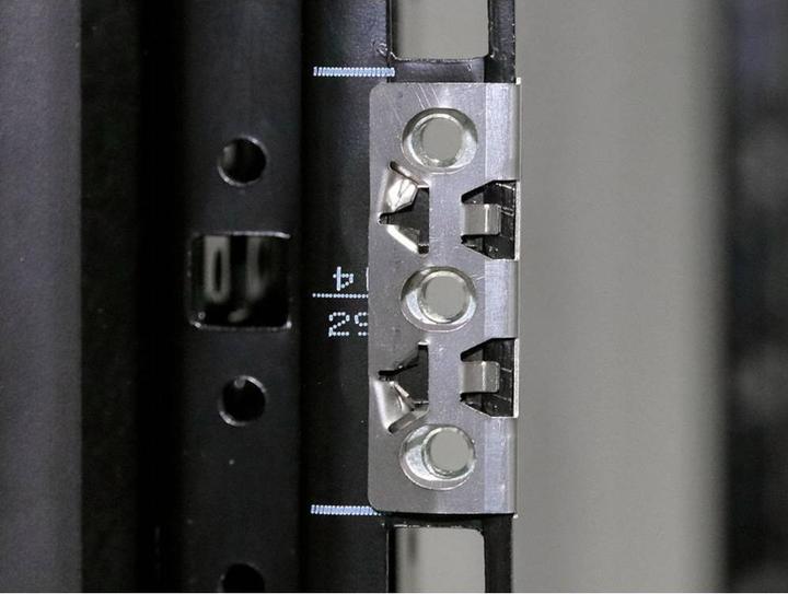 Actual product image Rittal fastener, 1U with contact, Type M5