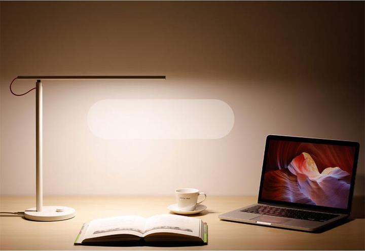 Produktbild Xiaomi Mi LED Desk Lamp (300 lm)