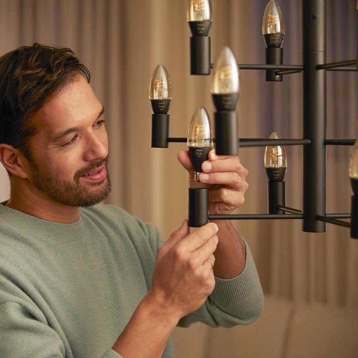 Immagine prodotto Philips Hue Tonalità di bianco (E14, 4.50 W, 300 lm, 2 x, G)