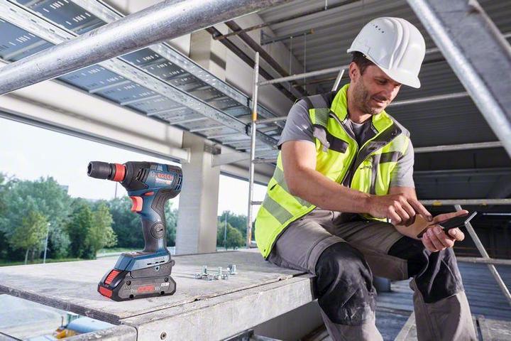 Actual product image Bosch Professional GDX 18V-200 C 2 x ProCORE18V 4.0 Ah (Rechargeable battery operated)