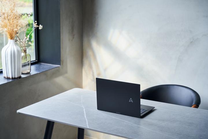 Produktbild ASUS Zenbook 14 (14", AMD Ryzen 5 7430U, 16 GB, 512 GB, Eng. Int.)
