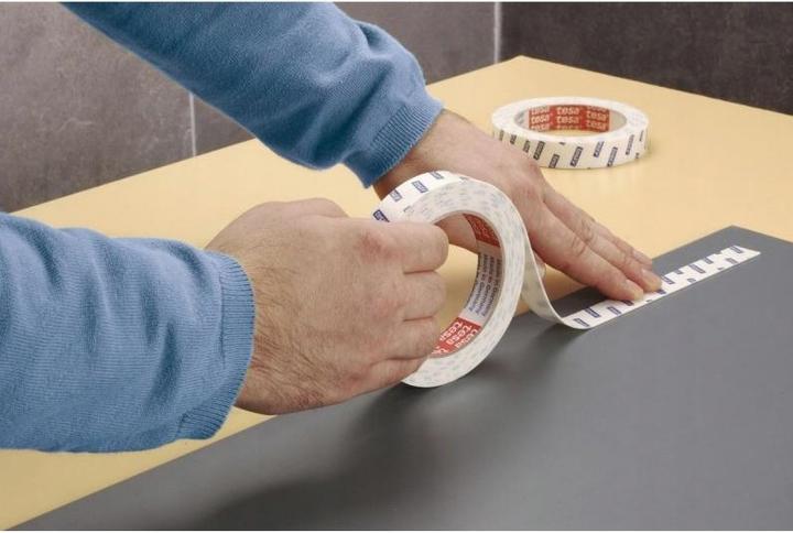 Produktbild tesa 55733-00020 Powerbond Spiegel-Klebeband, doppelseitig (19 mm)