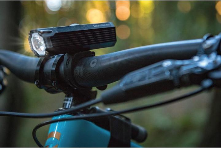 Produktbild Blackburn Dayblazer 800 Front (800 lm)
