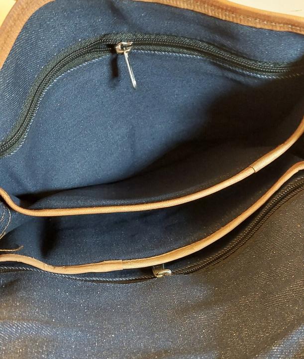 Actual product image Saora Nesta 13" Genuine Leather Business Laptop Bag (13", Universal)