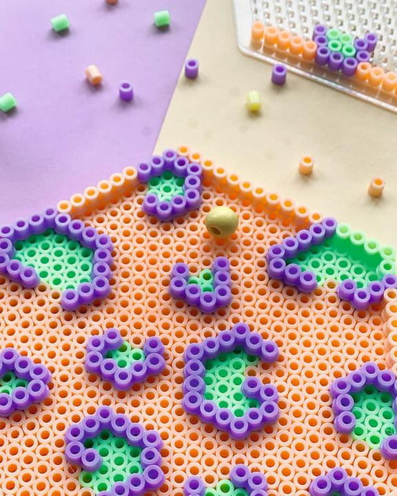 Actual product image Folia Iron-on beads Pin Plate Set