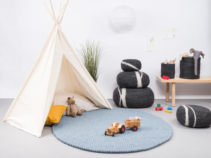 Produktbild Myfelt Mia Filzkugelteppich rund (140 x 140 cm)