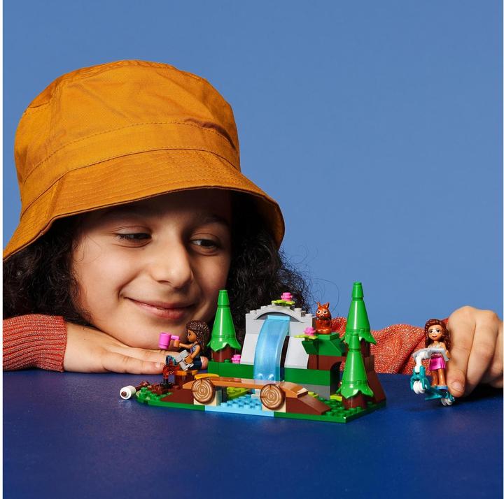 Produktbild LEGO Wasserfall im Wald (41677, LEGO Friends)
