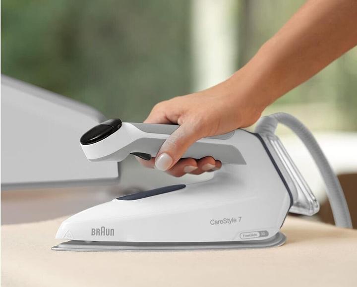 Produktbild Braun DeLonghi CareStyle 7 (2700 W, 510 g/min)