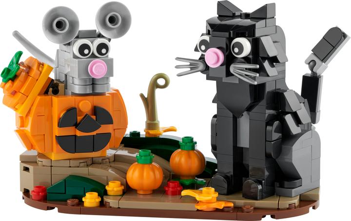 Actual product image LEGO Cat and Mouse on Halloween (40570, LEGO Icons)