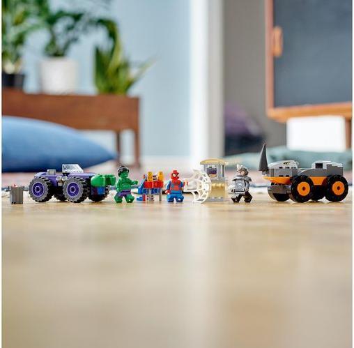 Produktbild LEGO Hulks und Rhinos Truck-Duell (10782, LEGO Marvel)