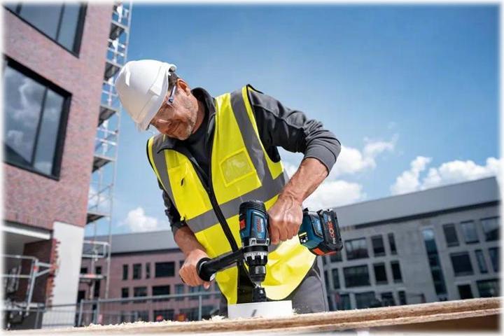 Image du produit Bosch Professional GSR 18V-150 C (Fonctionnement sur batterie)