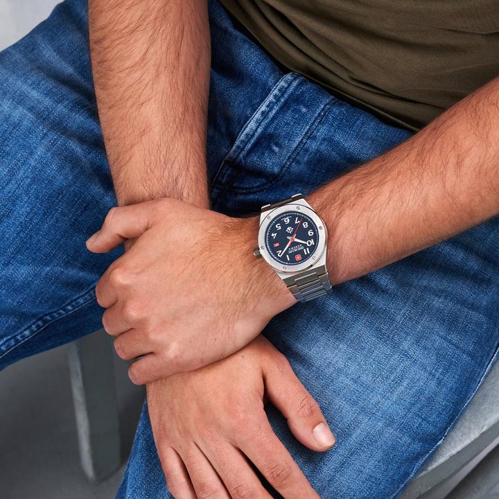 Actual product image Swiss Military Hanowa Sonoran (Analogue wristwatch, 43 mm)