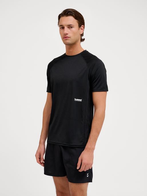 Actual product image hummel hmlPULSE WORKOUT T-SHIRT S/S (S)