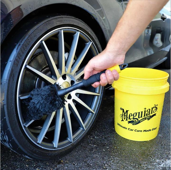 Actual product image Meguiar's Supreme Wheel Brush