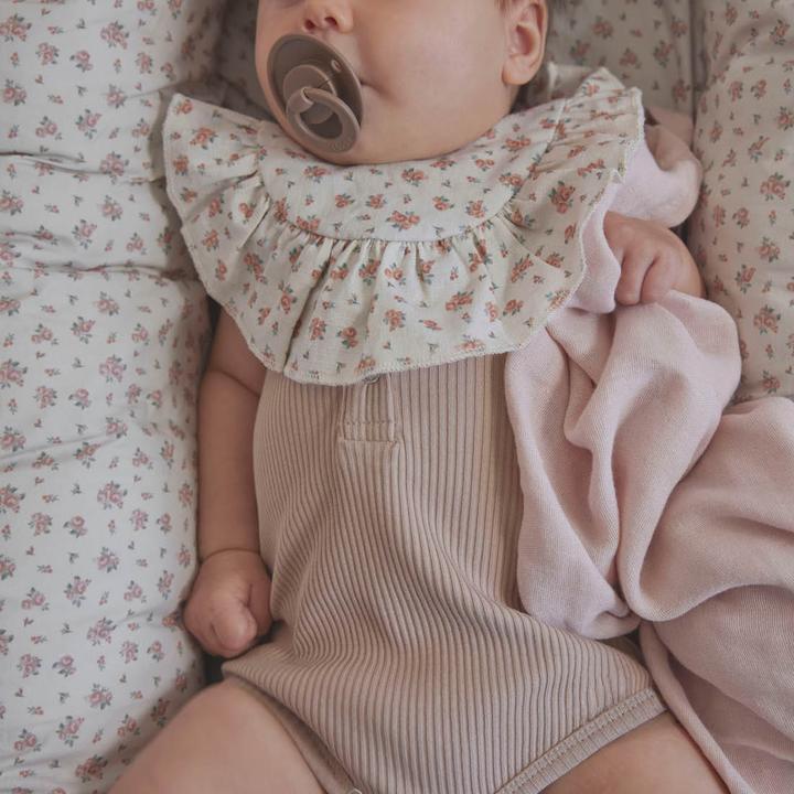 Image du produit Elodie Dry Lätzchen - Autumn Rose
