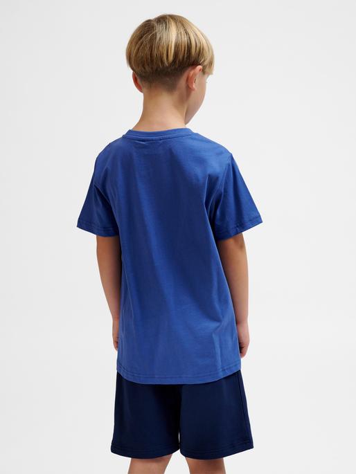 Actual product image hummel hmlTRELLE T-SHIRT S/S (116)