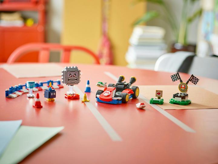 Immagine prodotto LEGO Mario Kart - Kart interattivo LEGO Mario & Standard (72043, LEGO Super Mario)