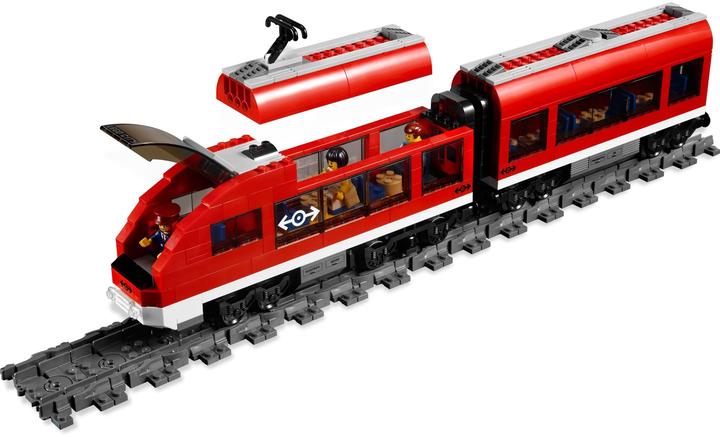 Immagine prodotto LEGO Treno passeggeri urbano (7938, LEGO City)