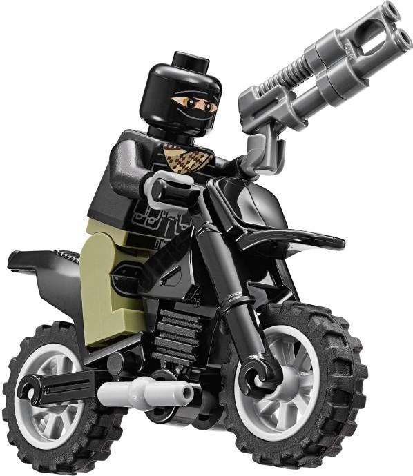 Image du produit LEGO Teenage Mutant Ninja Attaque de la cachette de la tortue (79117)