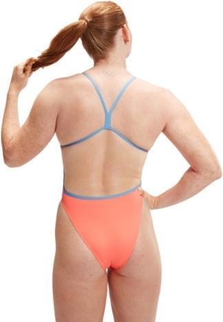 Actual product image Speedo Solid Vback (40)