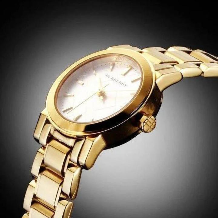 Actual product image Burberry The City (Swiss made, 26 mm)