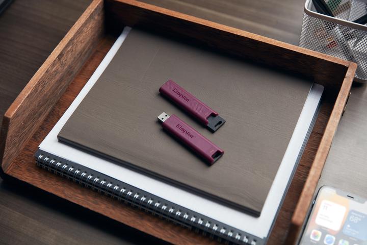 Image du produit Kingston DataTraveler Max (1000 Go, USB-A)