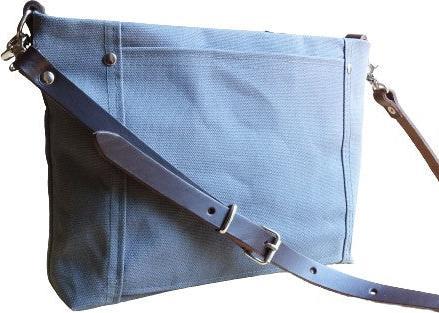 Only-Bags.Store Kleine Umhängetasche aus gewachstem Canvas, Lederriemen, Geldbörse mit Reissverschluss