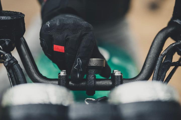 Produktbild Beeline Moto 2 Bar Clamp Mount, Farbe: Schwarz, Sportart: Motorrad