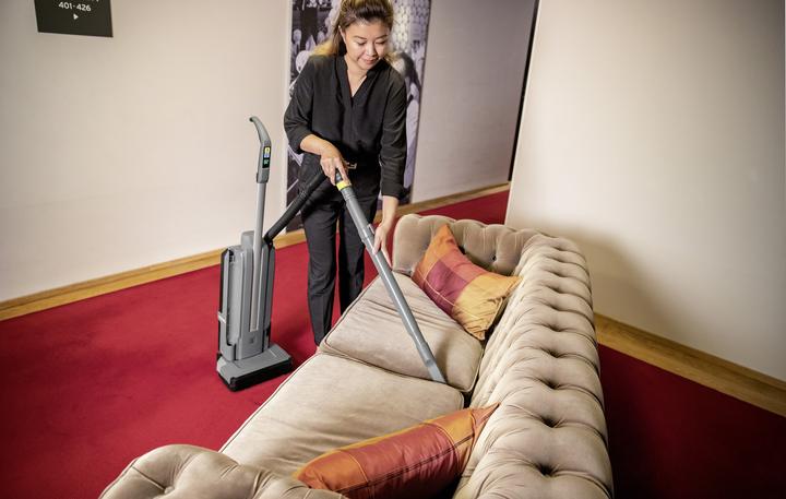 Actual product image Kärcher 1.023-200.0 Brush vacuum cleaner without battery