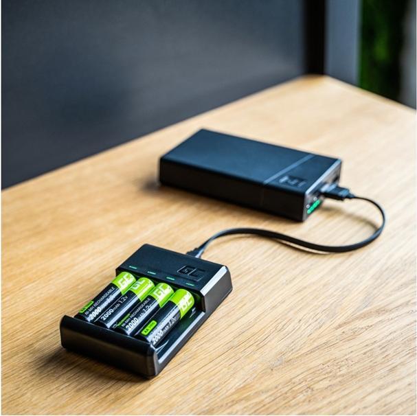 Actual product image GreenCell VitalCharger (GRSETGC01) (4 pcs., AA, 2000 mAh, Battery + charger)