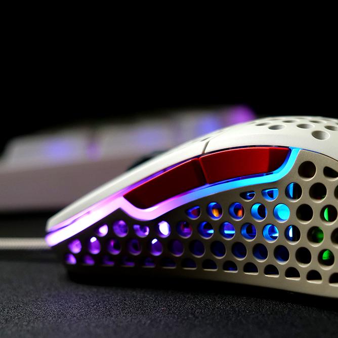 Actual product image CHERRY xtrfy M4 RGB Retro Edition (Cable)