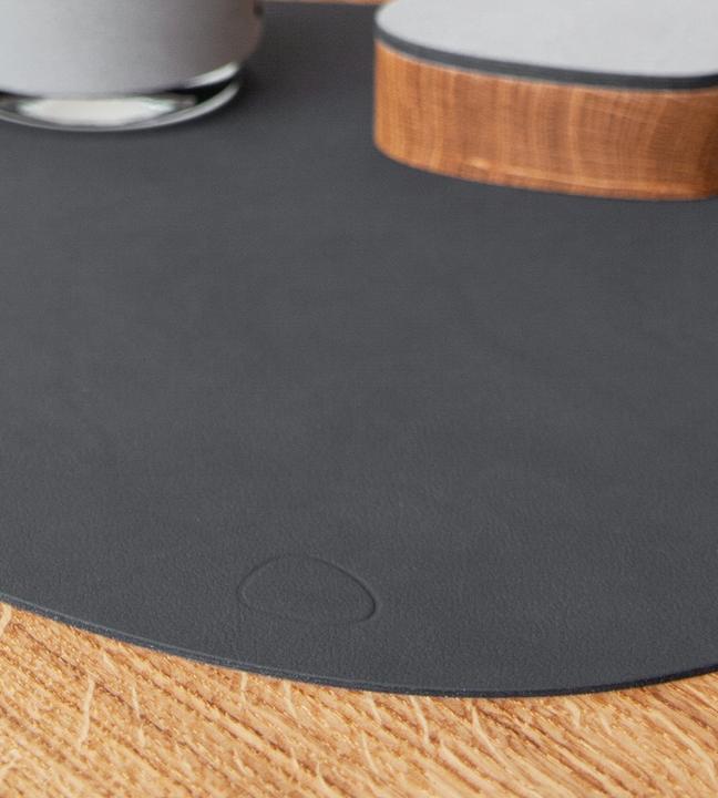 Actual product image Lind DNA Placemat Curve L, Double Nupo Ant./Light Grey, 37x44 cm (1 pcs., 37 x 44 cm)