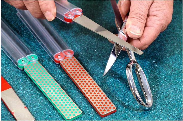 Actual product image DMT Diafold Diamond Flat Folding File