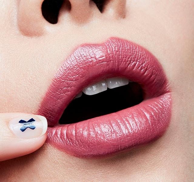 Actual product image MAC Cosmetics Amplified Lipstick (Fast play)